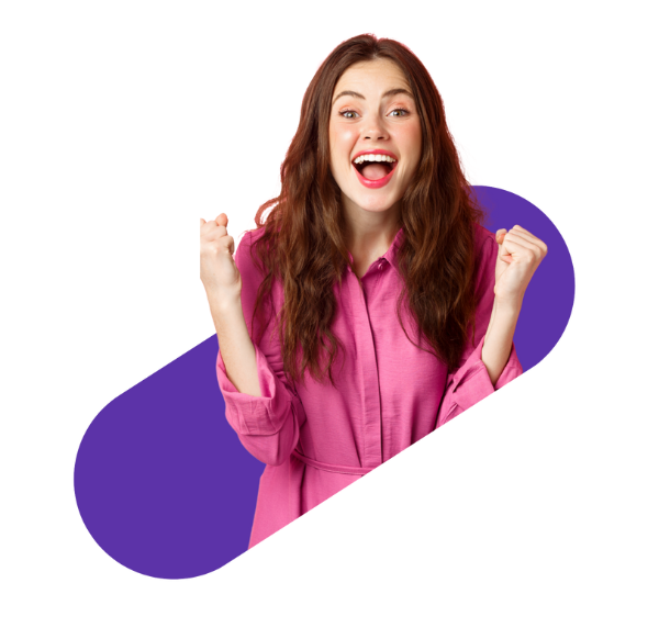 femme souriante et heureuse