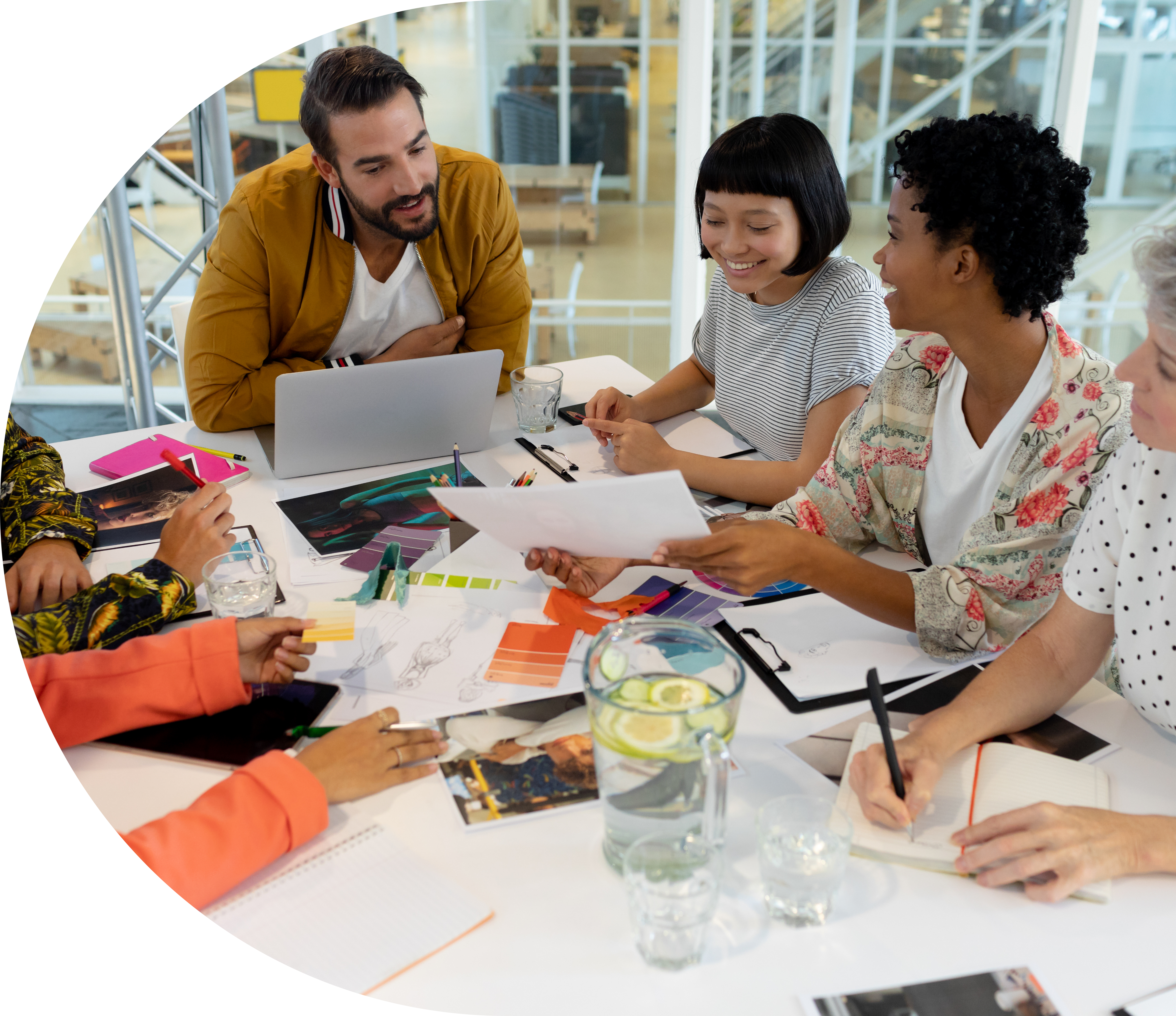 image rse durabilité sustainable en capsule sur fond transparent - groupe business réunion