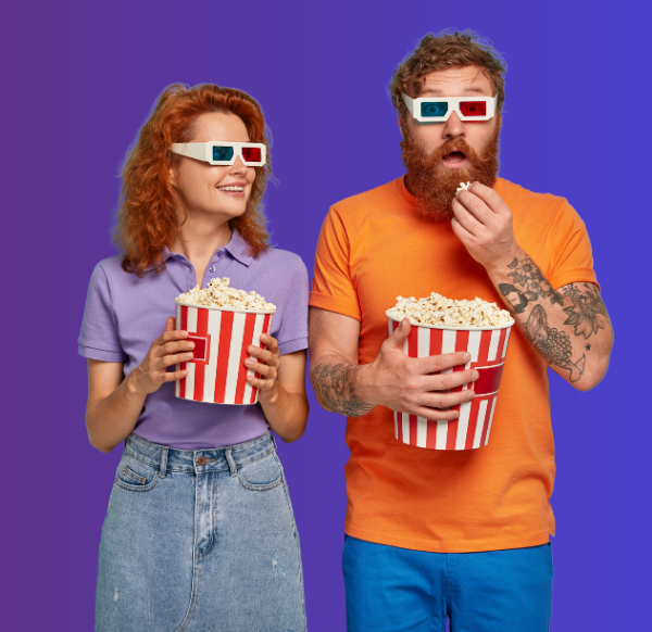 man en vrouw met 3D-brillen die popcorn eten op paarse achtergrond